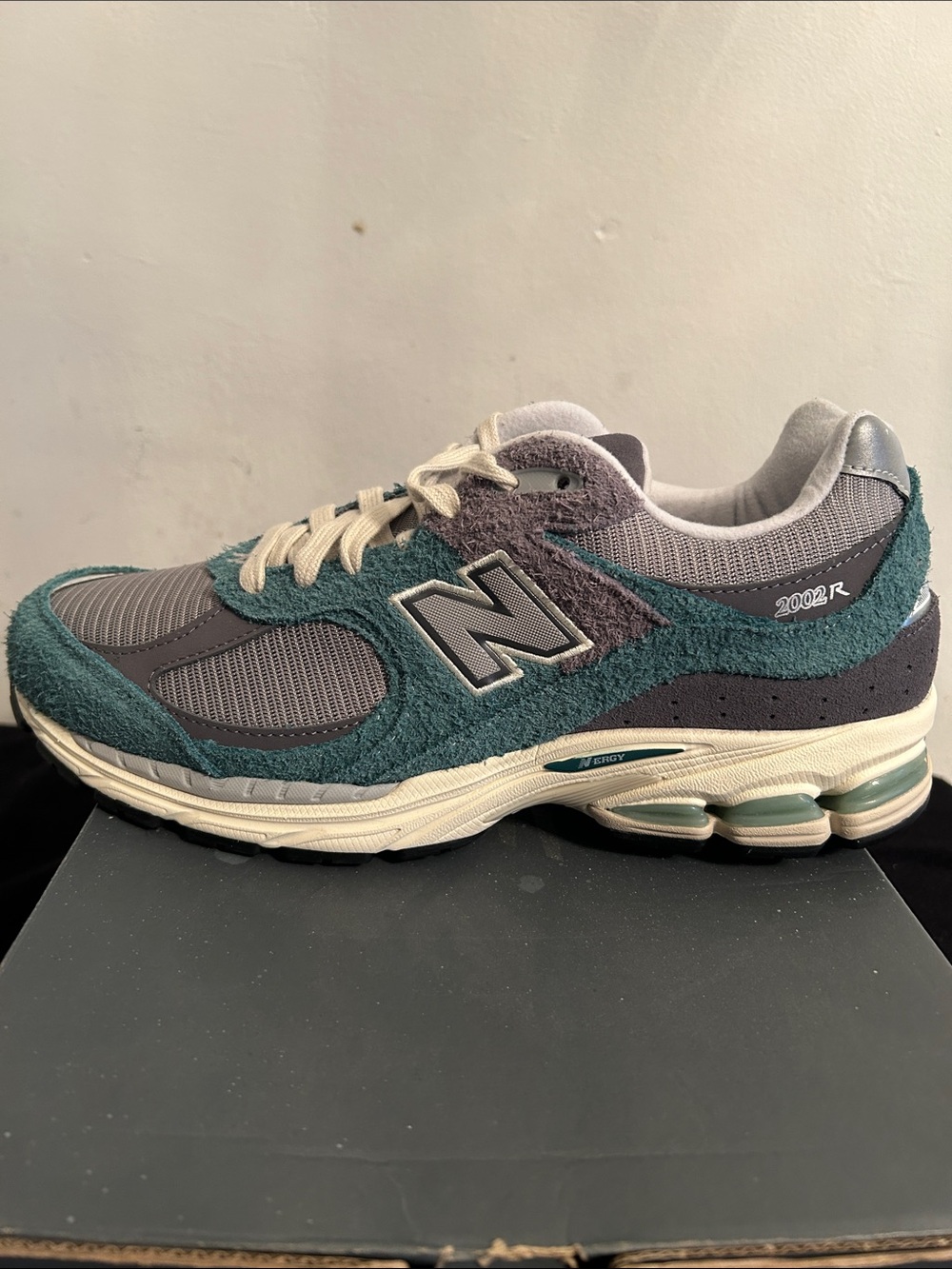 New Balance 2002R Men's Gray and Teal Suede Mesh Sneakers